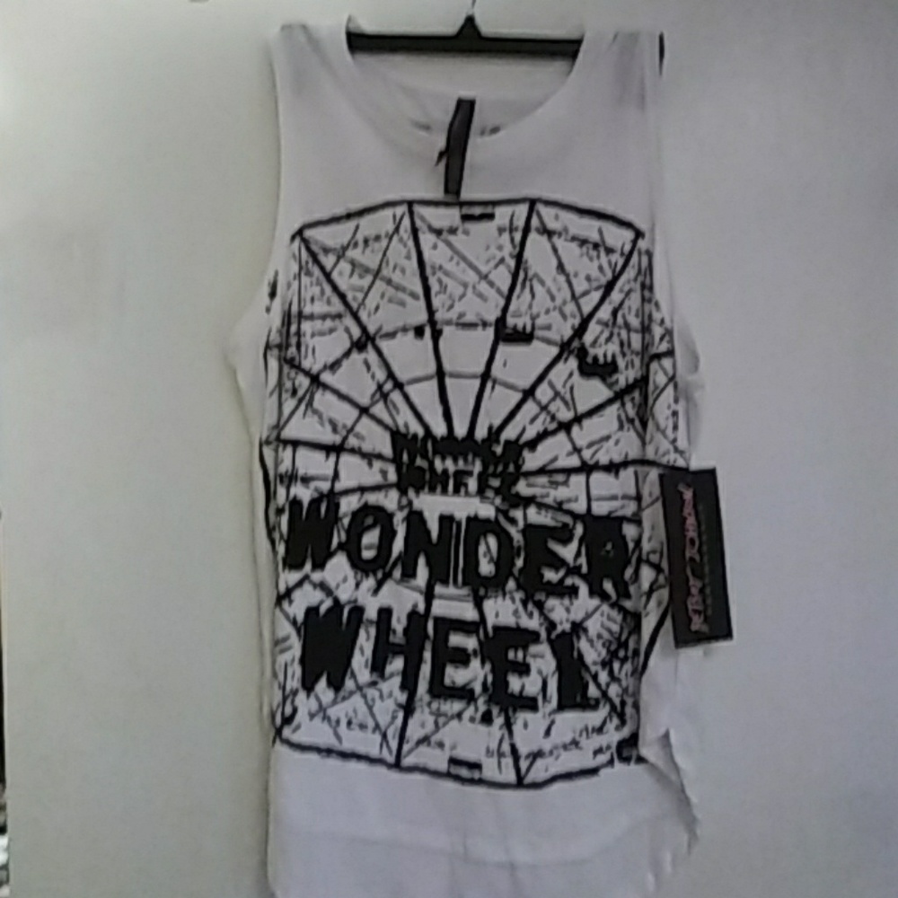 Hang out with Betsey!